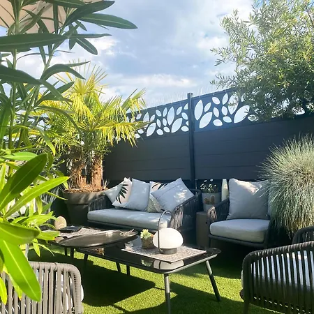 L'attique - Terrasse Panoramique - Centre Apartment *
